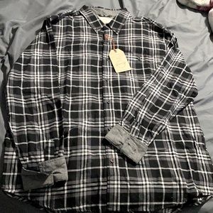 Men’s plaid button down